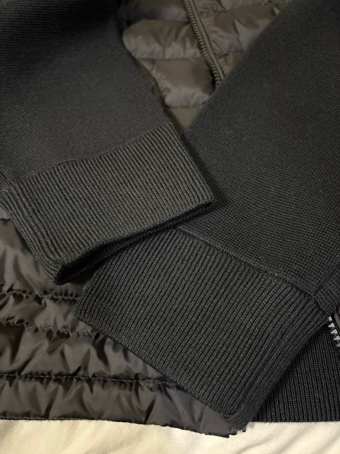 몽클레어 트리콧 니트패딩 M +더스트백 상품이미지4