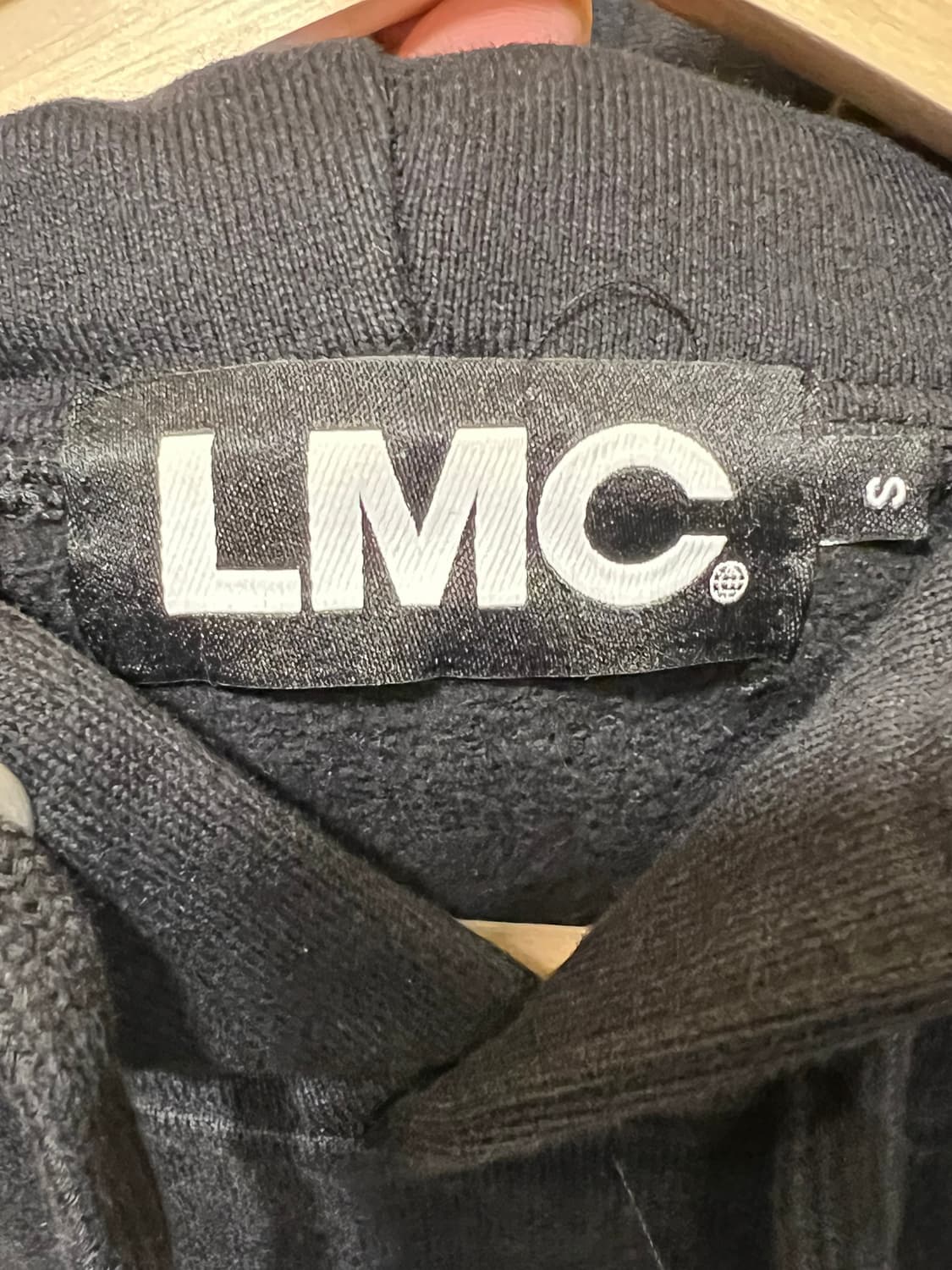 [S] LMC 로고 후디 블랙 글로브 프린트 레터링 풀오버 후드티셔츠 상품이미지8