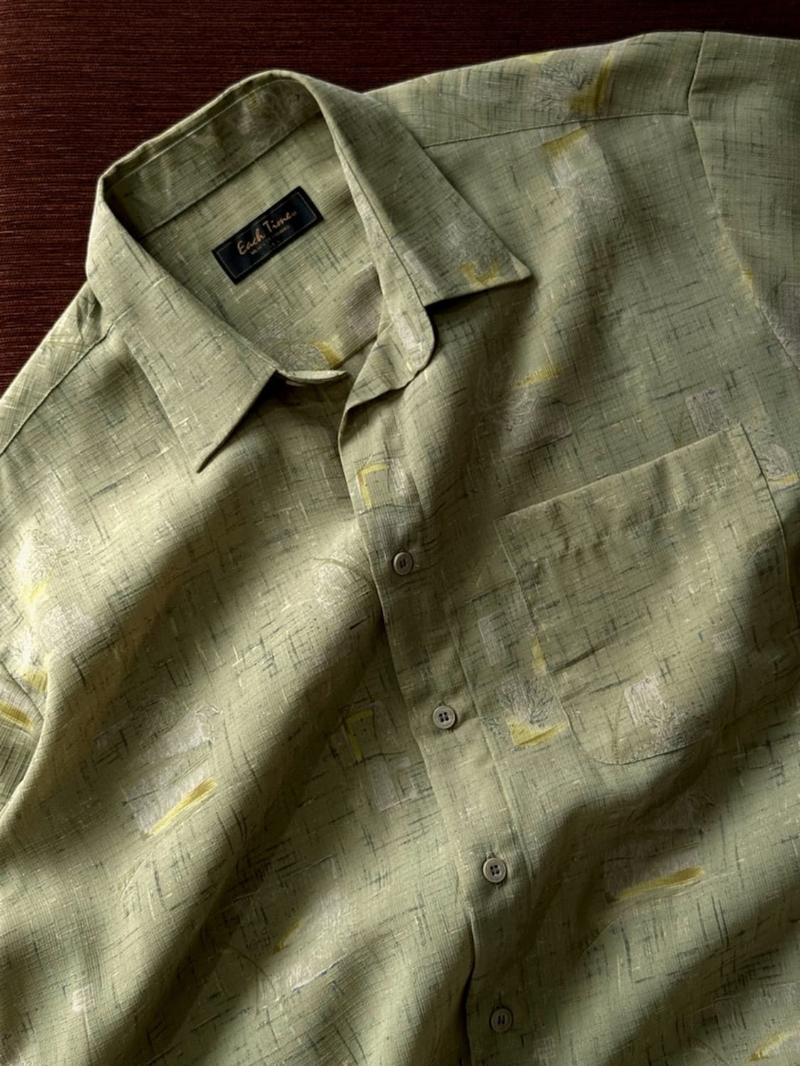 Sheer fabric design pattern H/S shirt 상품이미지1
