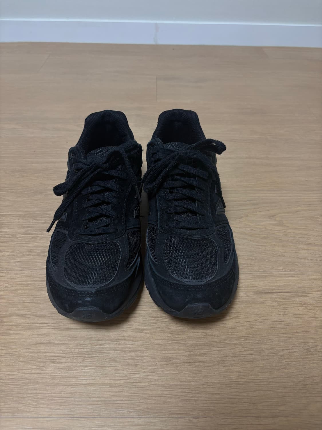 뉴발란스 990v5 트리플블랙 Made in USA 상품이미지3