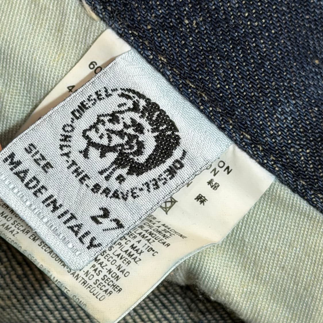 00s 디젤 로우라이즈 V컷 데님 팬츠 상품이미지8