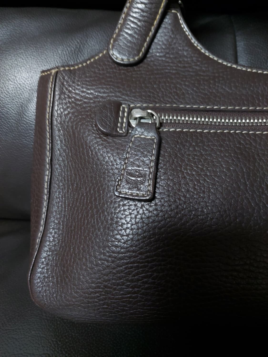 MCM 빈티지 브라운 숄더백 호보백

 상품이미지6