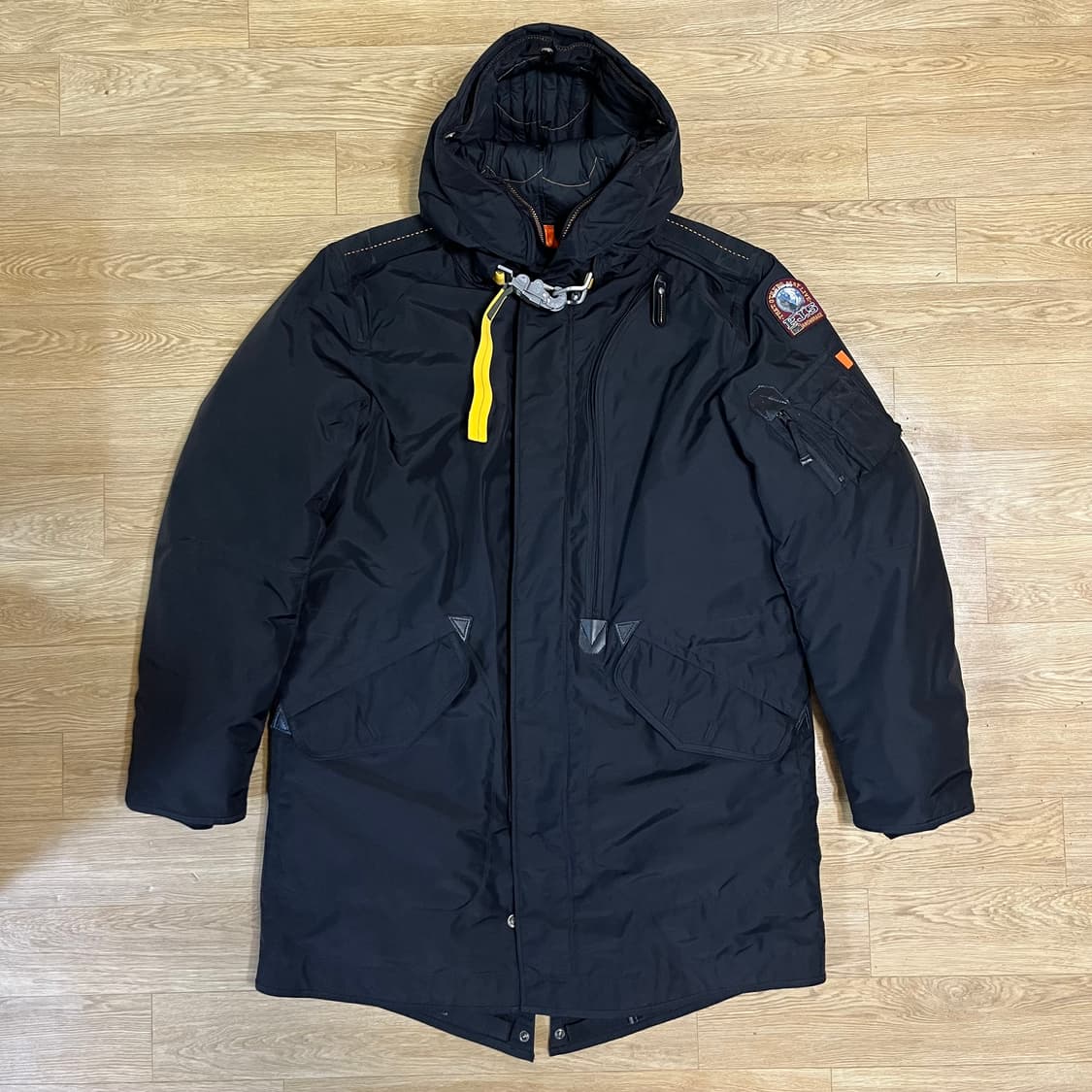 새 상품급) 파라점퍼스 탱크 다운 야상 패딩 마스터피스 오버핏L (정품) 상품이미지3