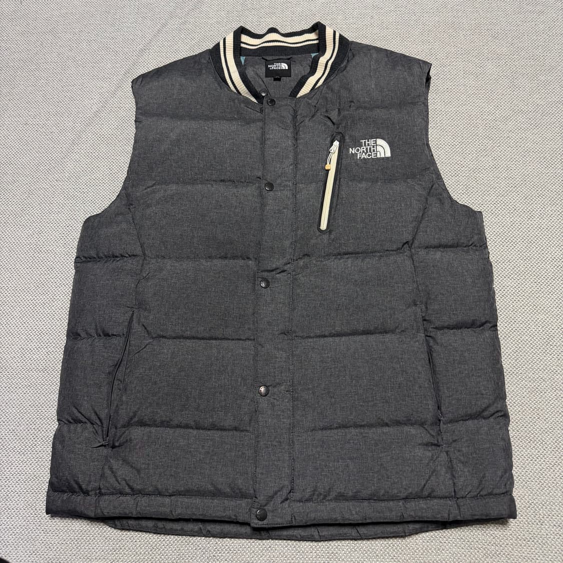 노스페이스 구스다운 패딩 조끼 상품이미지1