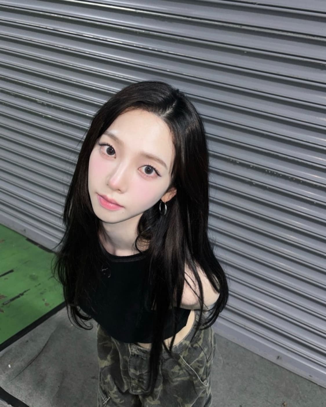 어반드레스 카모 팬츠 S (카리나 착용) 상품이미지3