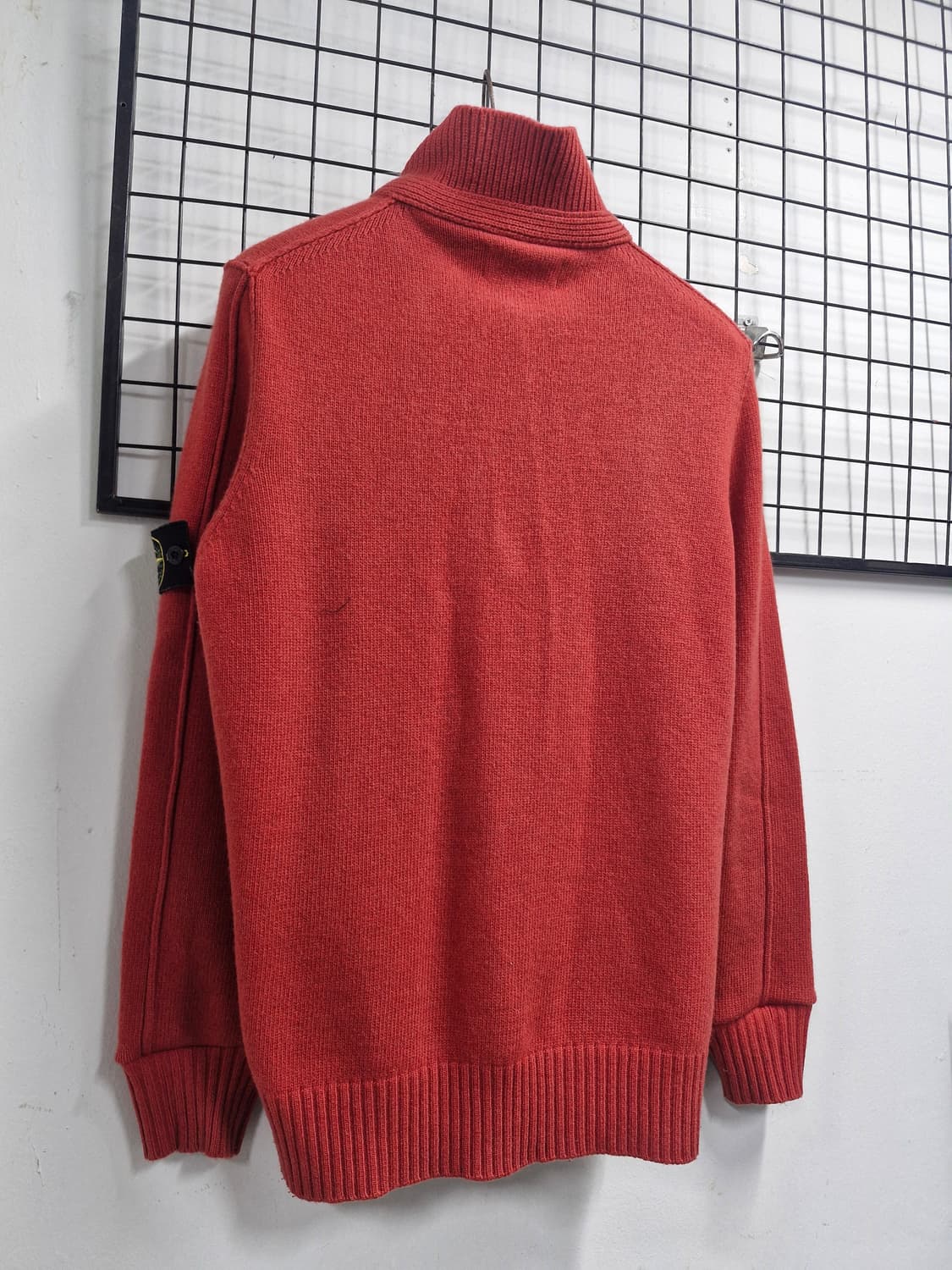 95M 스톤아일랜드 하이넥 반집업 버튼 울 니트. 상품이미지8