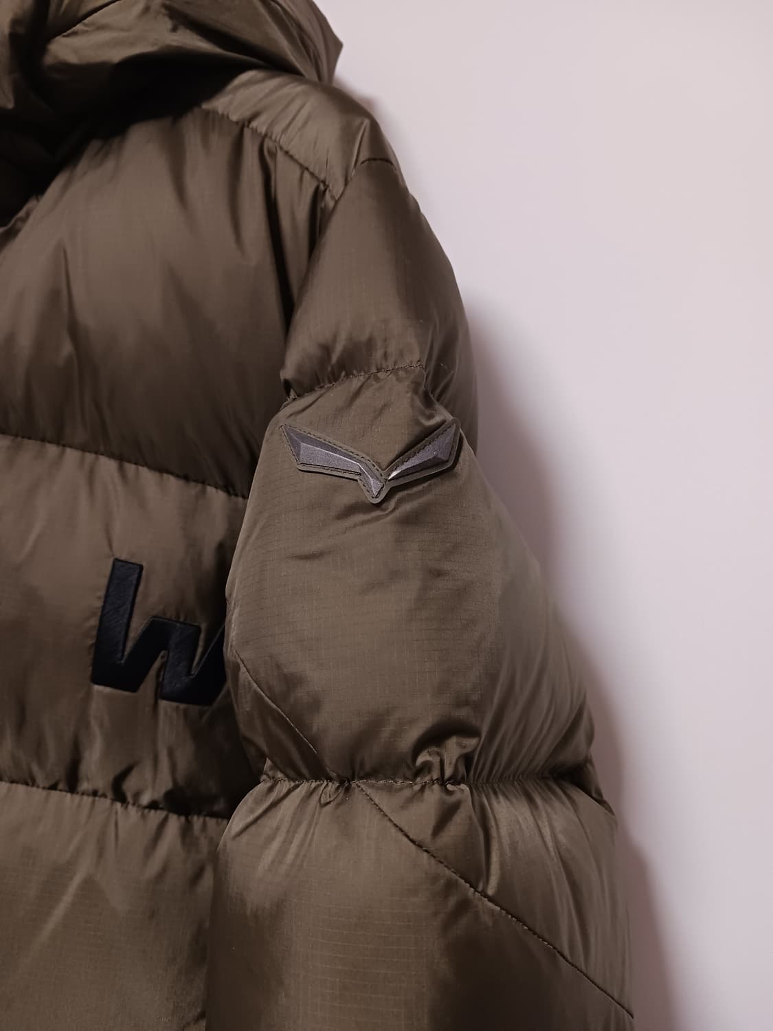 SALEWA 카키 푸퍼패딩 상품이미지6