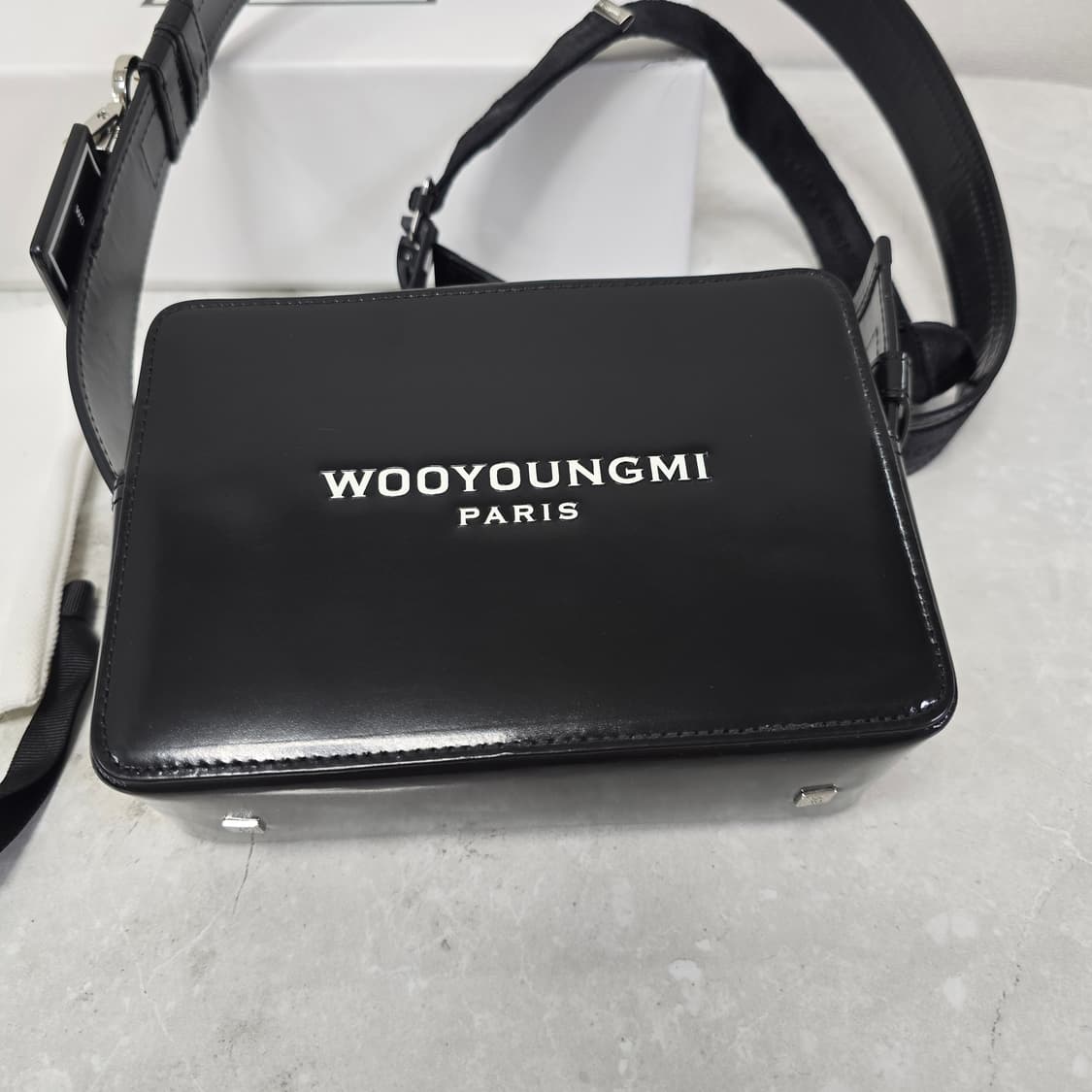 25fw 우영미 스퀘어 미니백 블랙 판매 상품이미지3