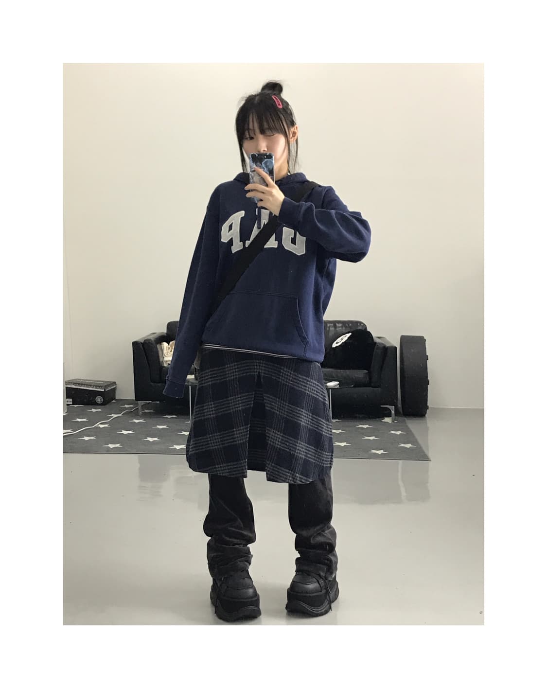 Gap Navy Graphic Hoodies 상품이미지1