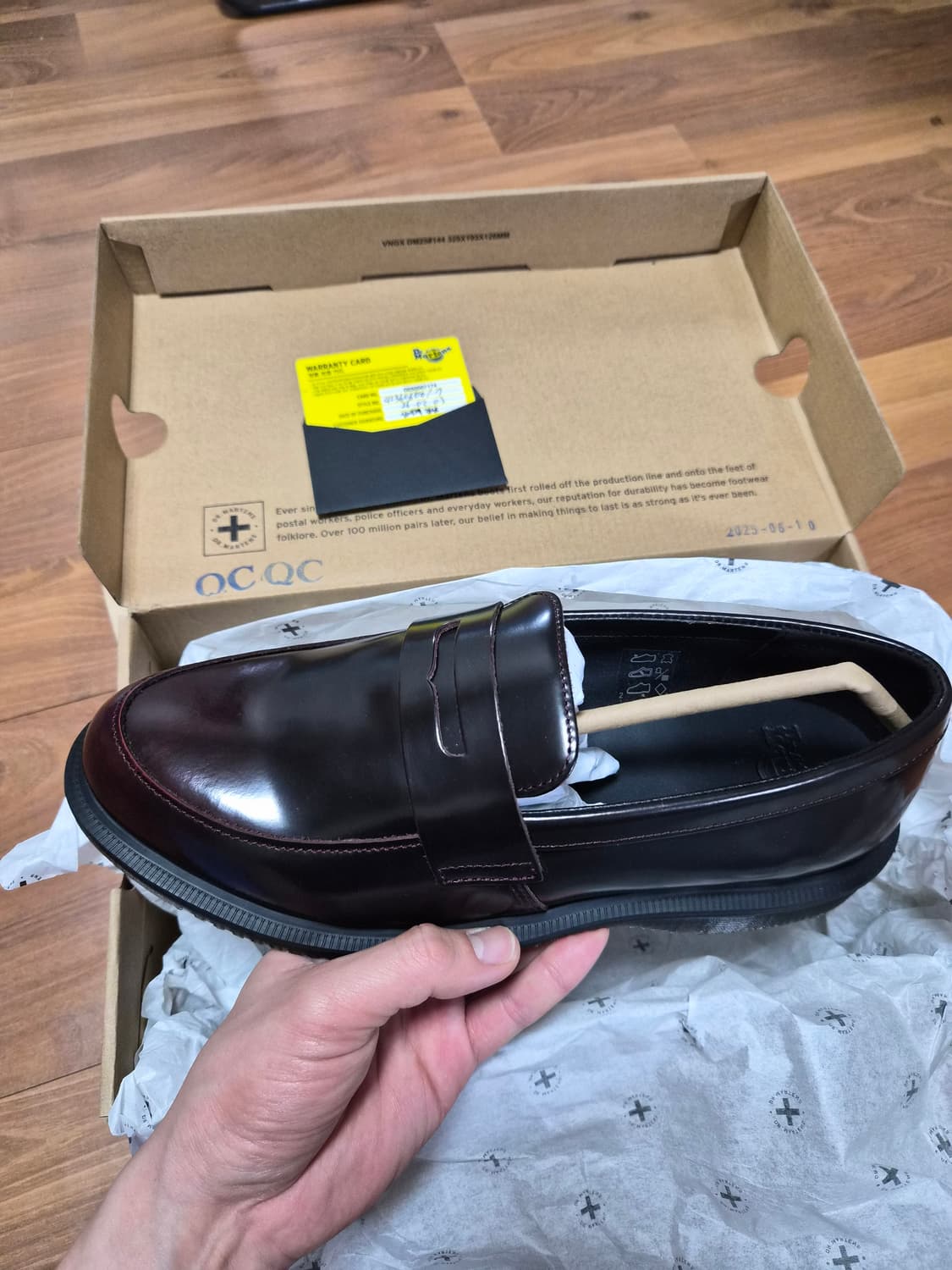 (새상품)닥터마틴 테마라 체리 260size 상품이미지1