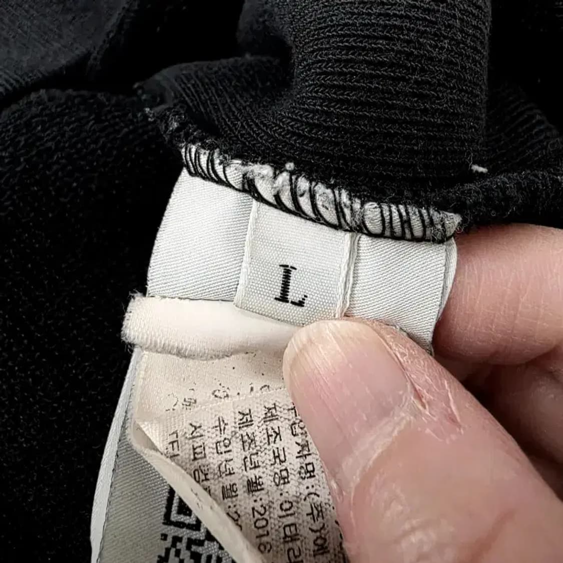 CP컴퍼니 코믹스앤카즈 맨투맨 L 상품이미지6