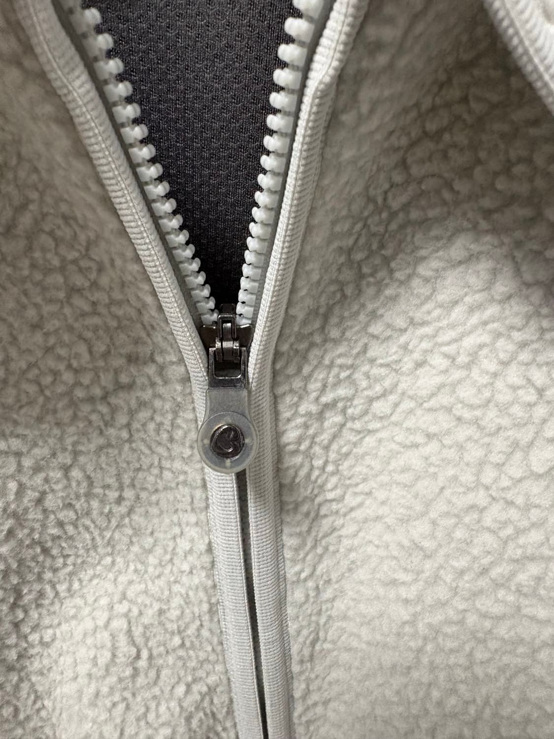 ROUND COLLAR FLEECE JACKET LIGHT GREY 상품이미지3