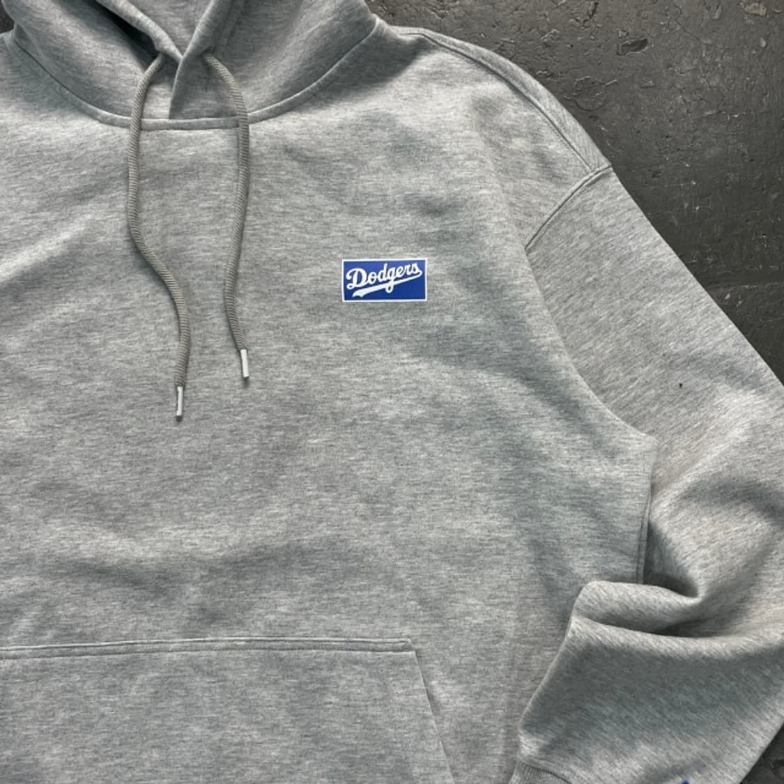 100 뉴에라 LA다저스 후드티 상품이미지2