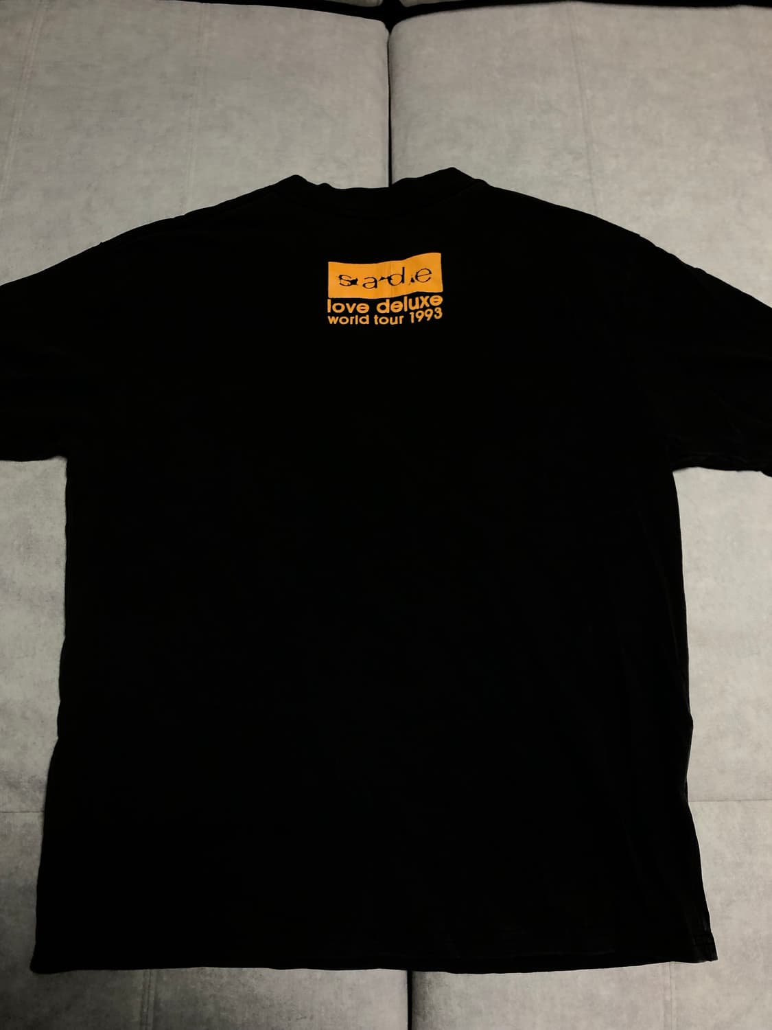 Sade Love Deluxe 샤데이 러브 디럭스 밴드 티 상품이미지2