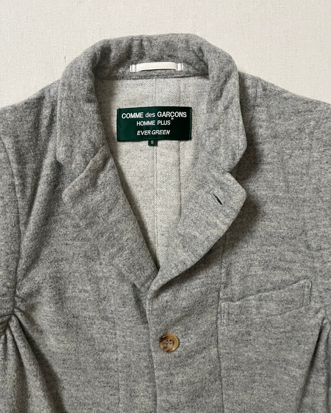 꼼데가르송 옴므플러스 에버그린 축융 울 셔링 블레이저 자켓 상품이미지7