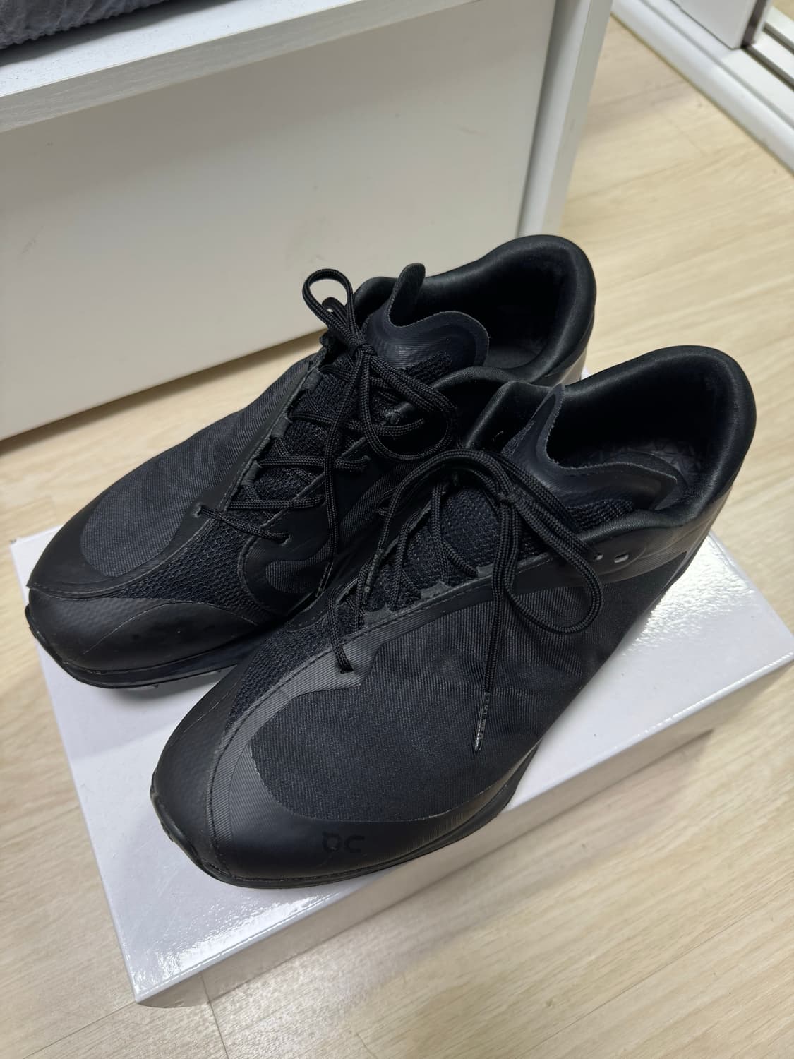 온러닝 파프 클라우드 벤쳐 블랙 250 상품이미지1