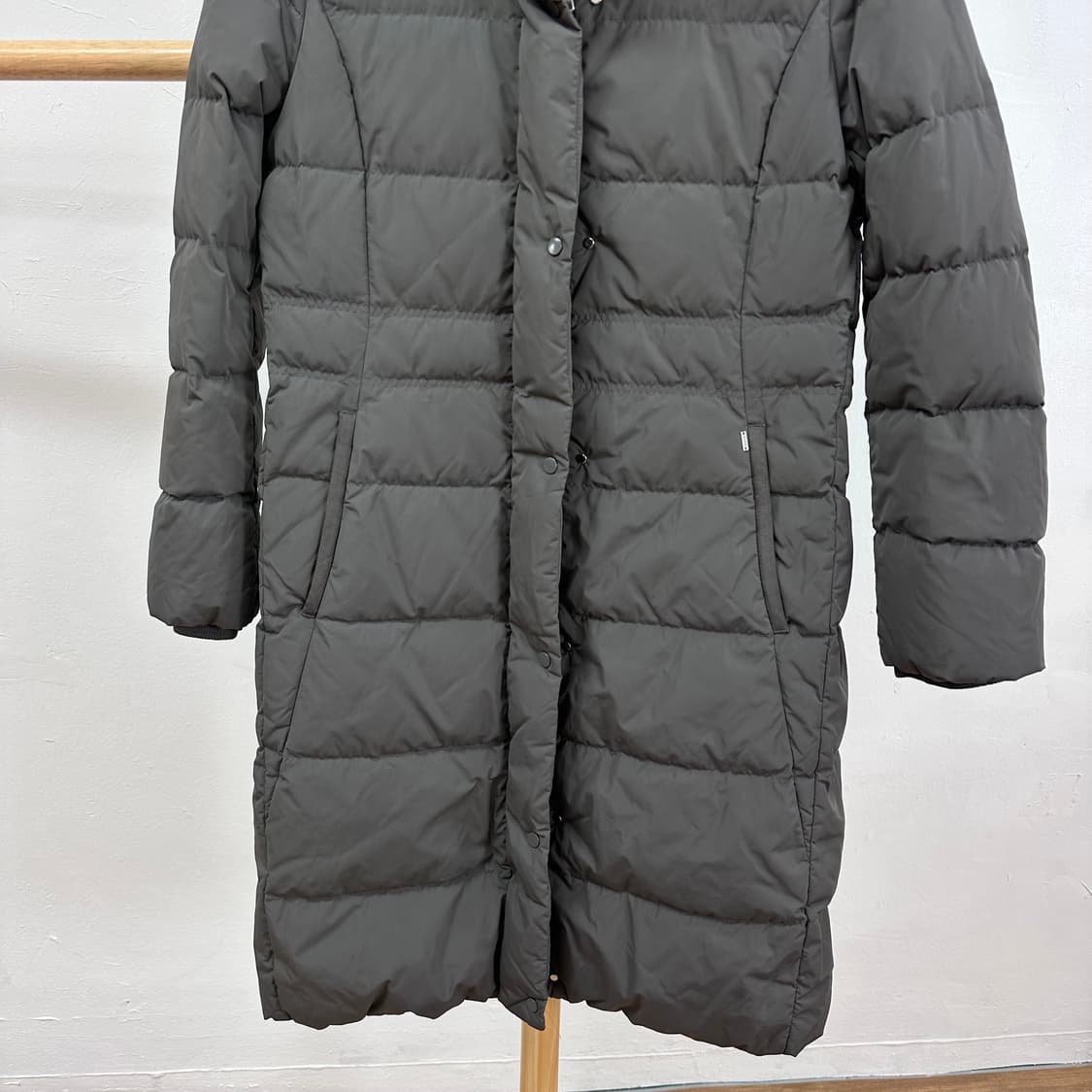 헤지스 HAZZYS 여성 구스 다운 롱패딩 90사이즈 J21 상품이미지3