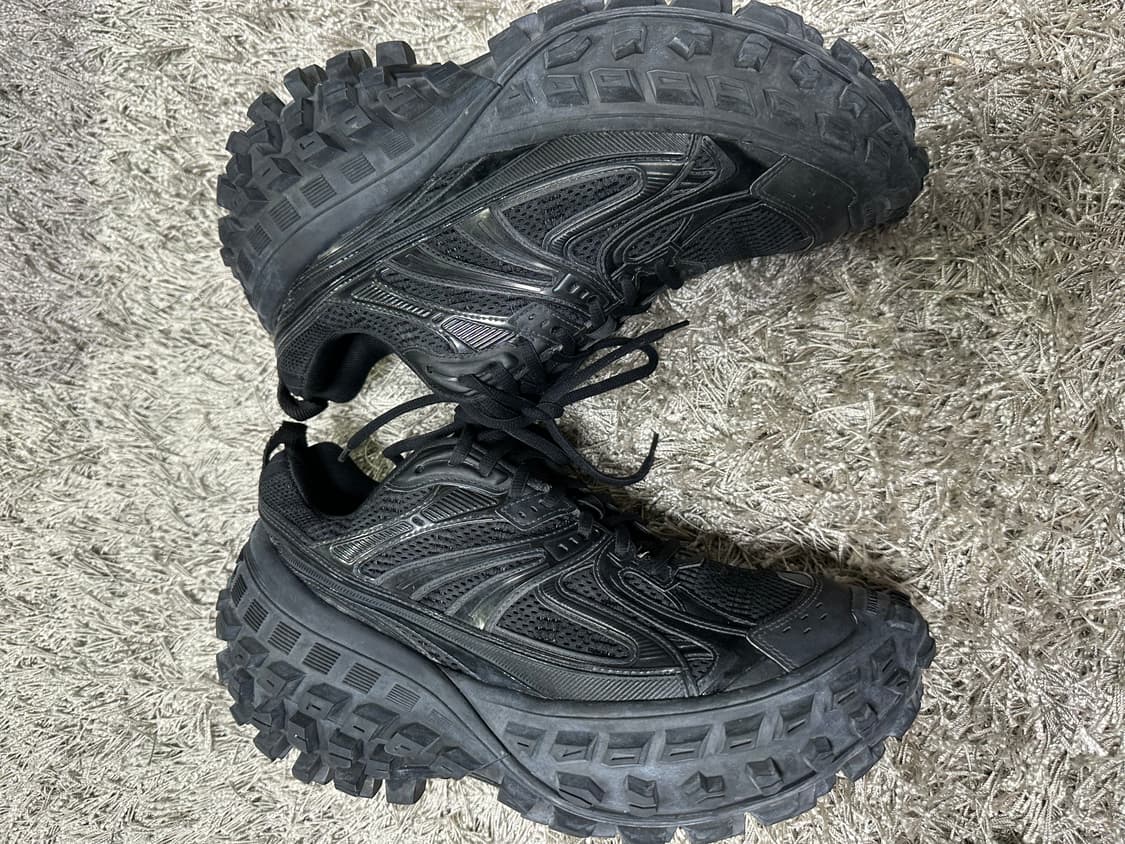 [42] 발렌시아가 디펜더 블랙 상품이미지9