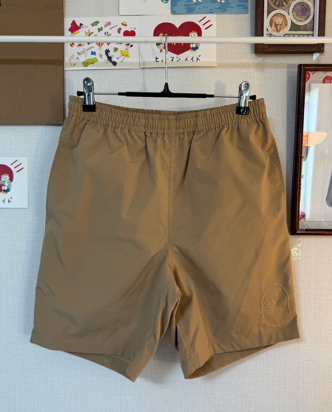 (S)베이프 썸머백 쇼츠 베이지 - 24SS 상품이미지1