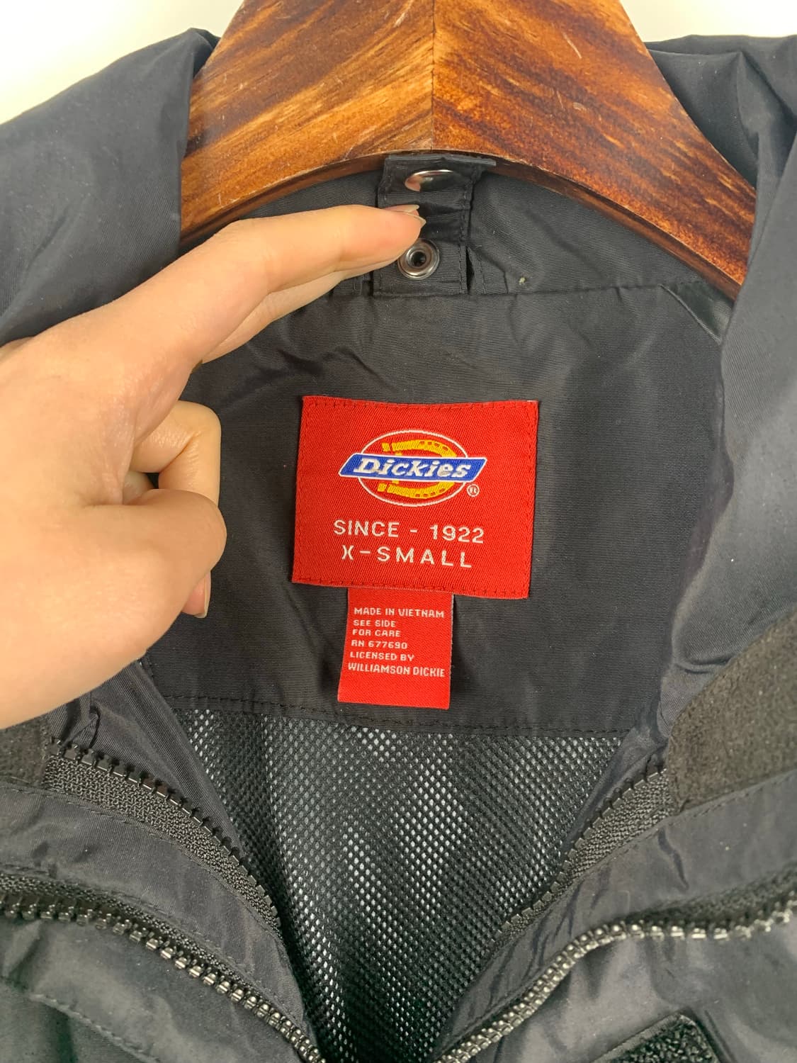 디키즈 자수로고 블랙 바람막이 자켓 상품이미지6