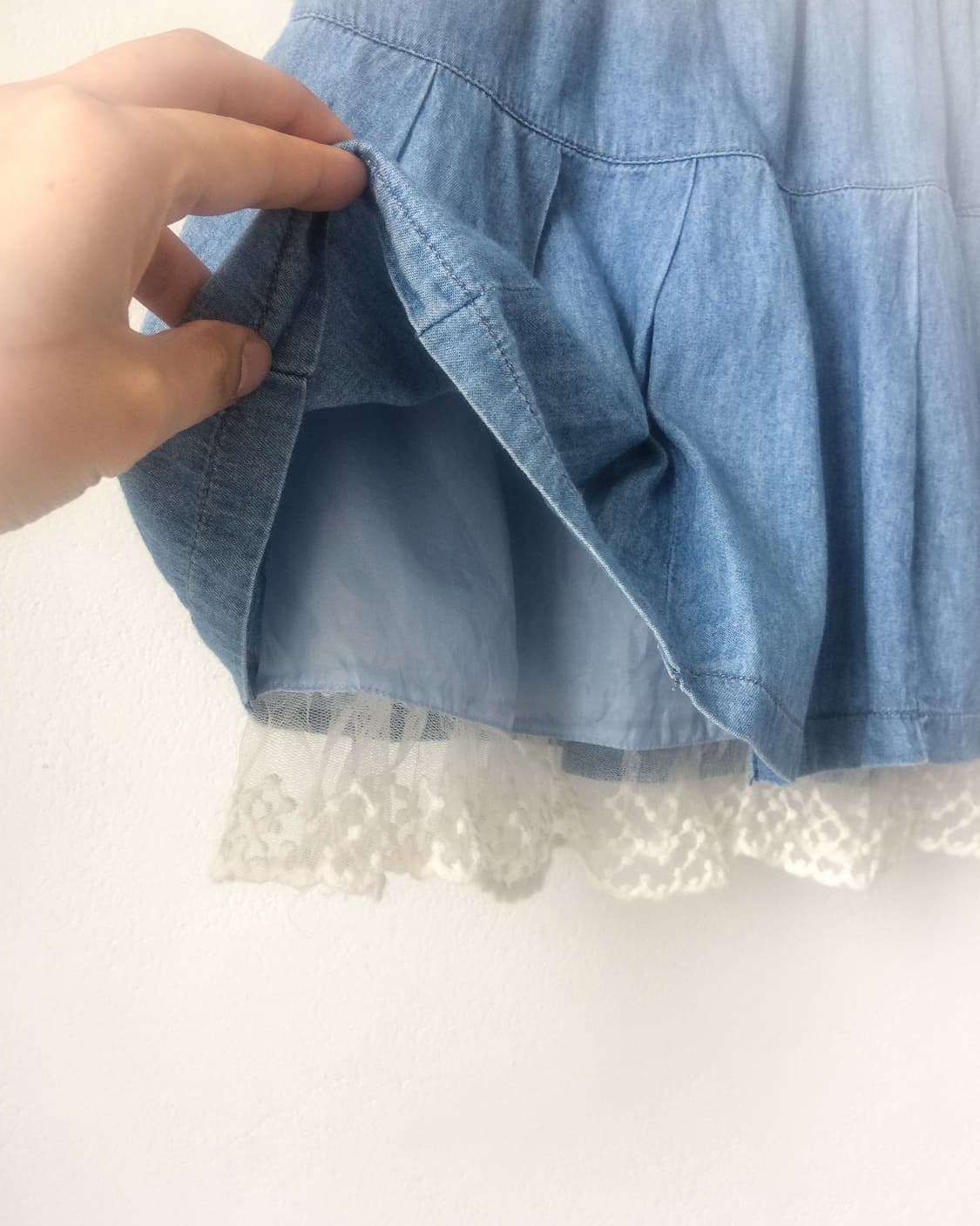 Lace trimming pleats mini skirt 상품이미지2