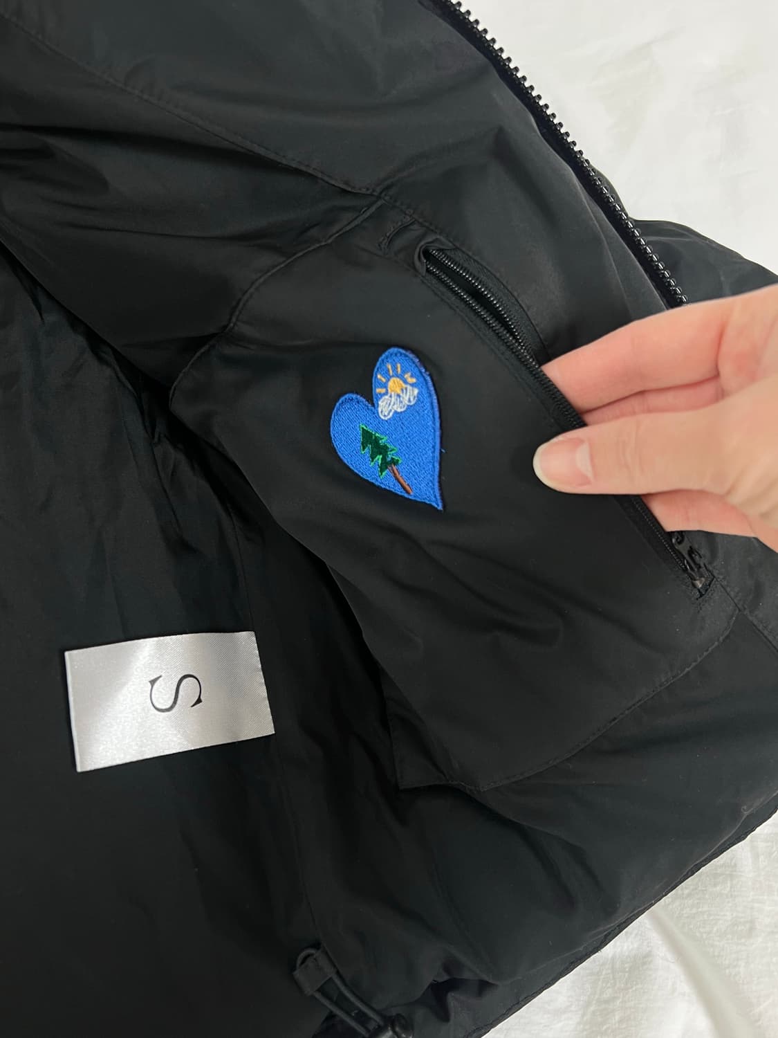 마뗑킴x더뮤지엄비지터 베를린 덕다운 패딩 S 상품이미지3