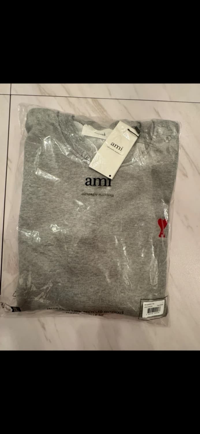 🔥[무료배송/새상품]🔥아미 맨투맨 논기모 스몰로고 남녀공용 / 그레이 상품이미지3