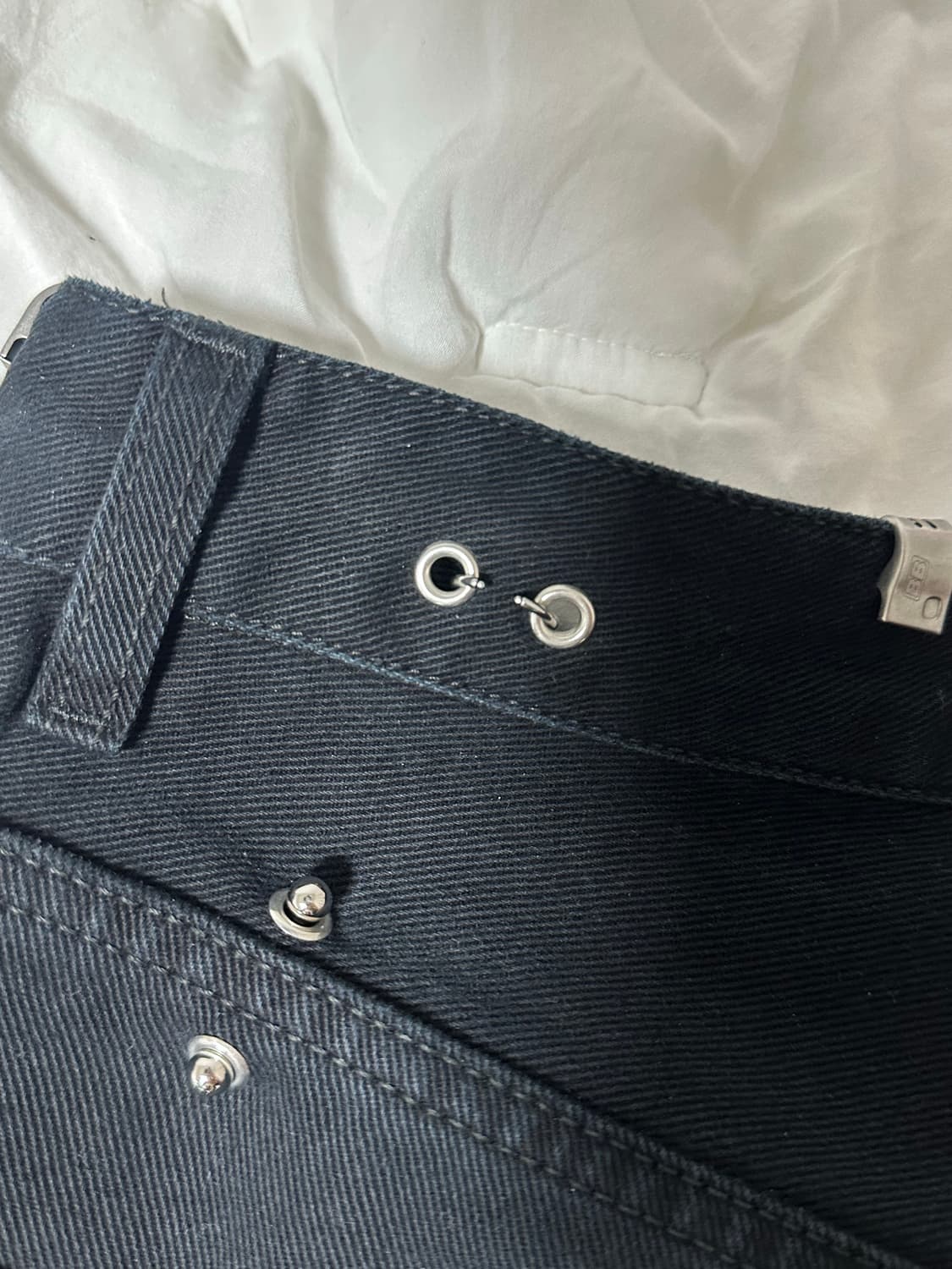 [S] 발렌시아가 피어싱 데님 배기 데님 상품이미지7