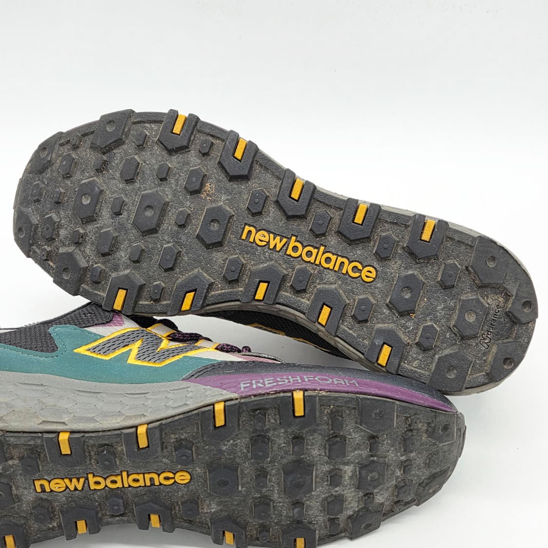  뉴발란스 프레시폼 크래그 v2 회/검/보/초 (275 D)  상품이미지3