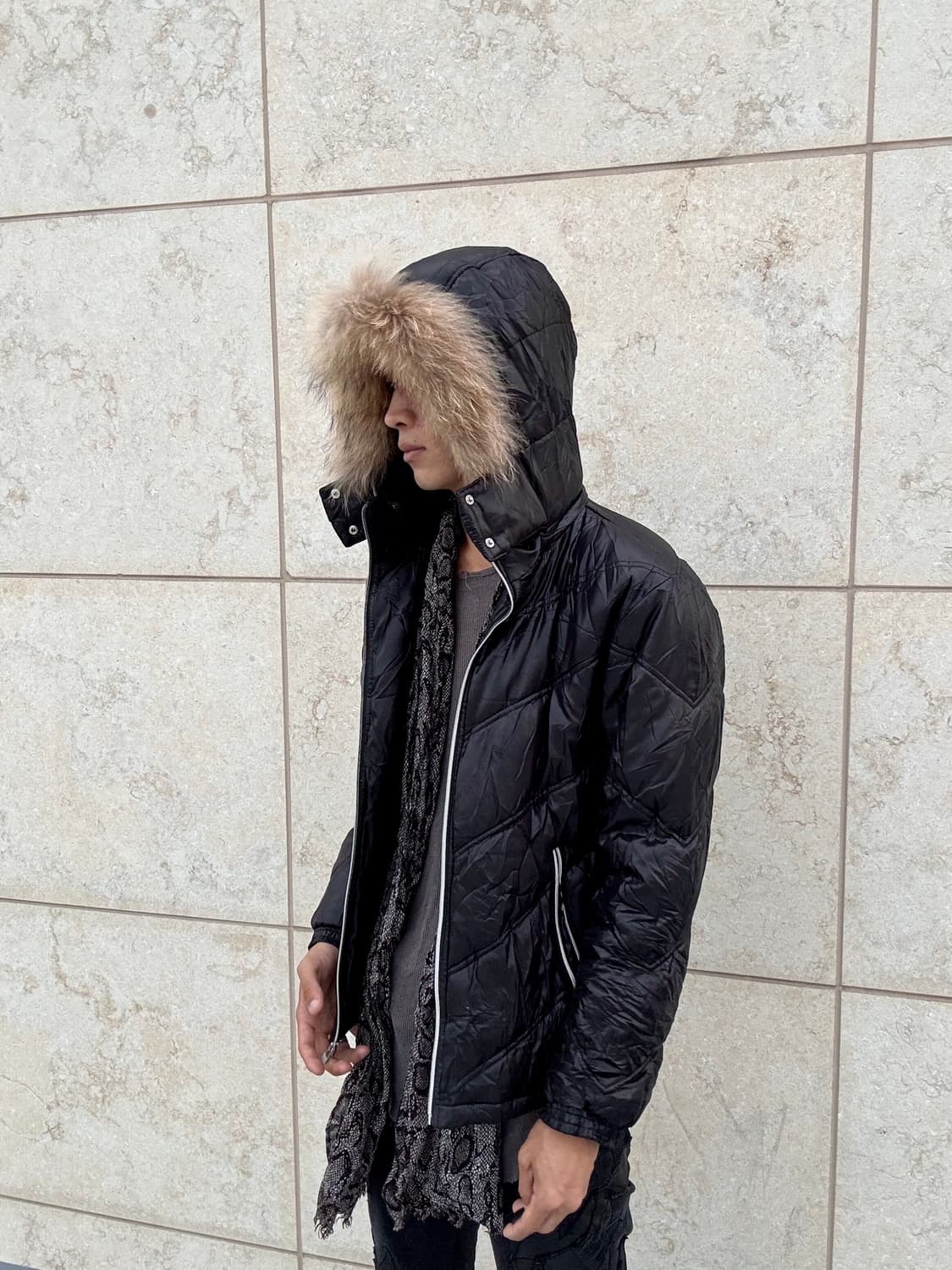 “VIRGIN VOYAGE” Chic Mood Black Fur Hood 상품이미지7