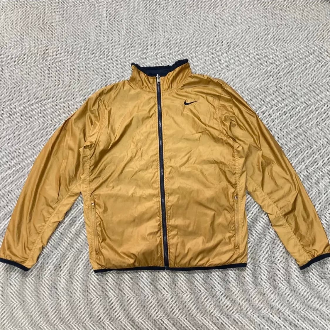 (XL)나이키 골드x네이비 양면 바람막이  상품이미지1