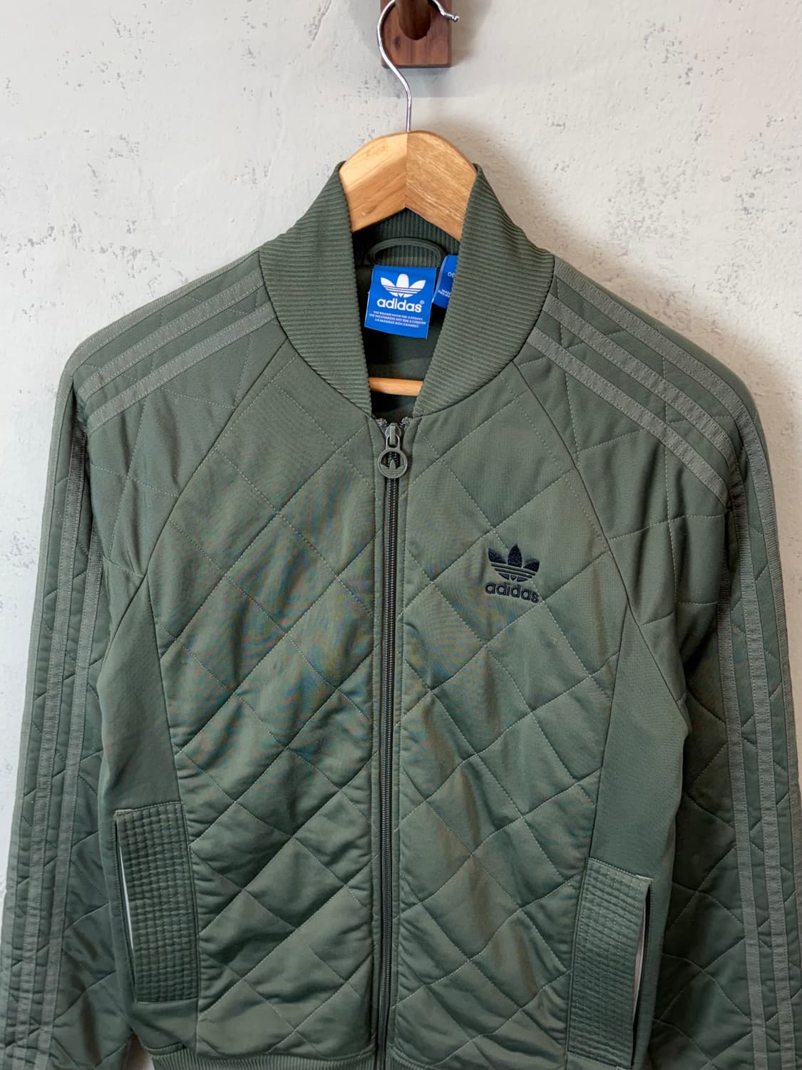 아디다스 카키 퀼팅 트랙탑 져지 상품이미지4