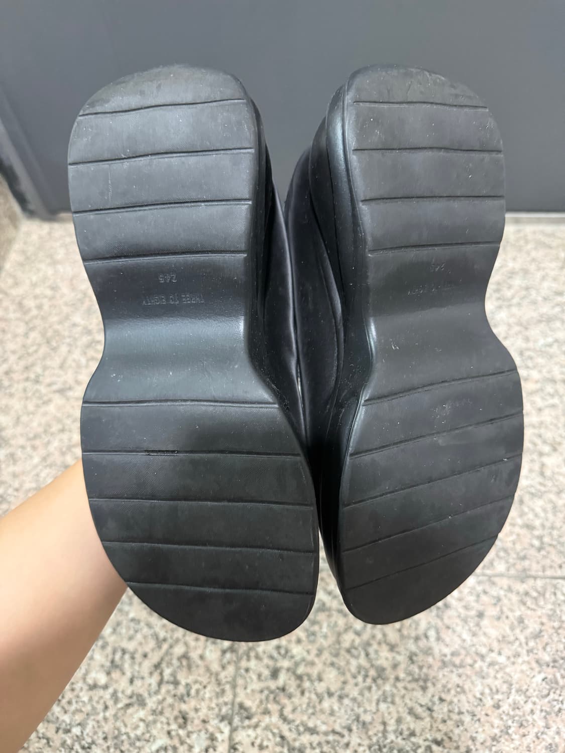 쓰리투에이티 스트랩 메리제인 플랫폼 블랙 245 상품이미지6