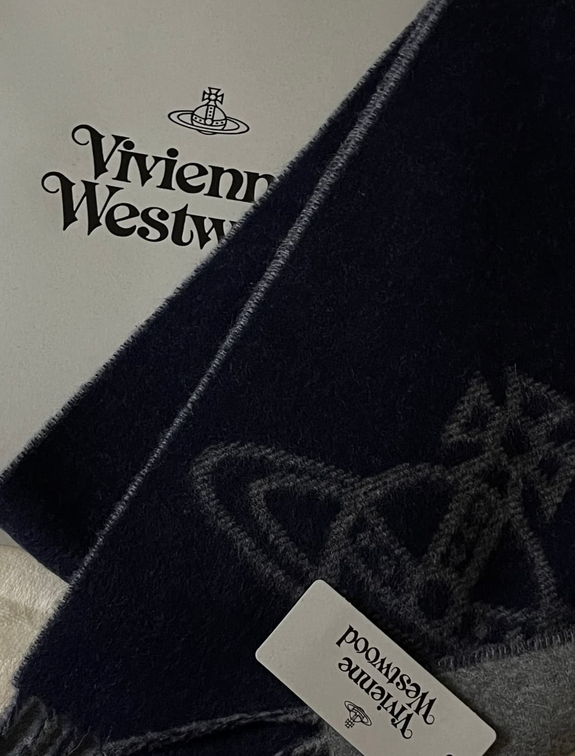 비비안웨스트우드 더블로고 머플러 미네랄 그레이 상품이미지1