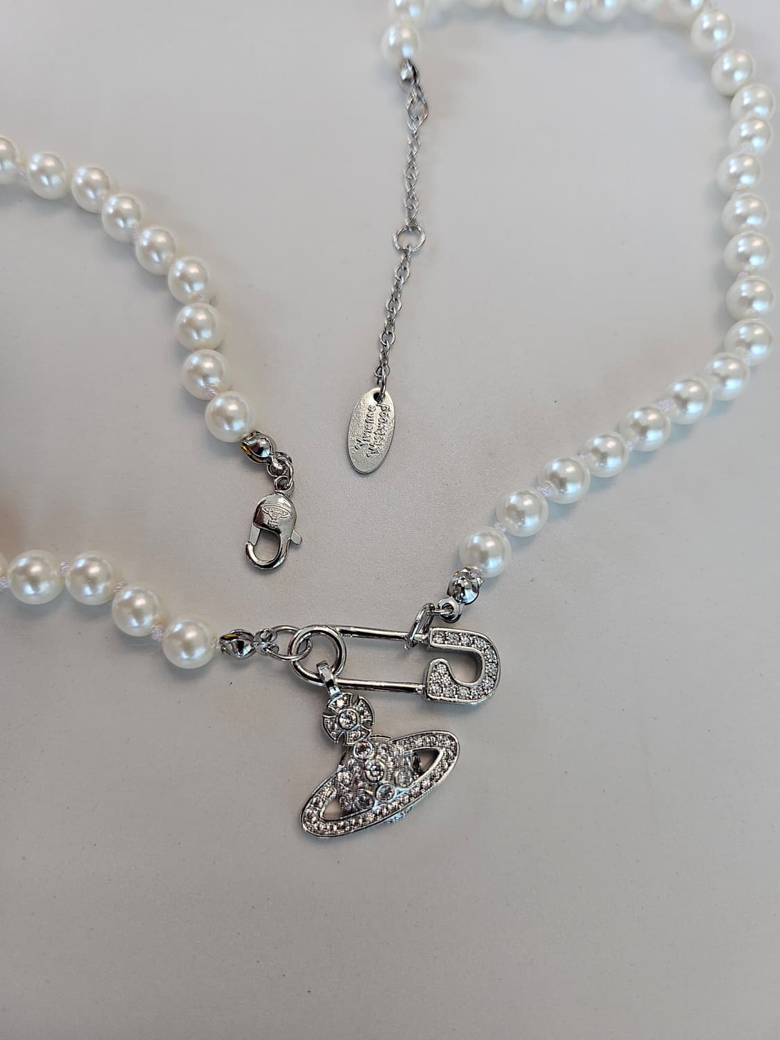 비비안웨스트우드 업사이클링 루크리스 진주 목걸이 상품이미지2