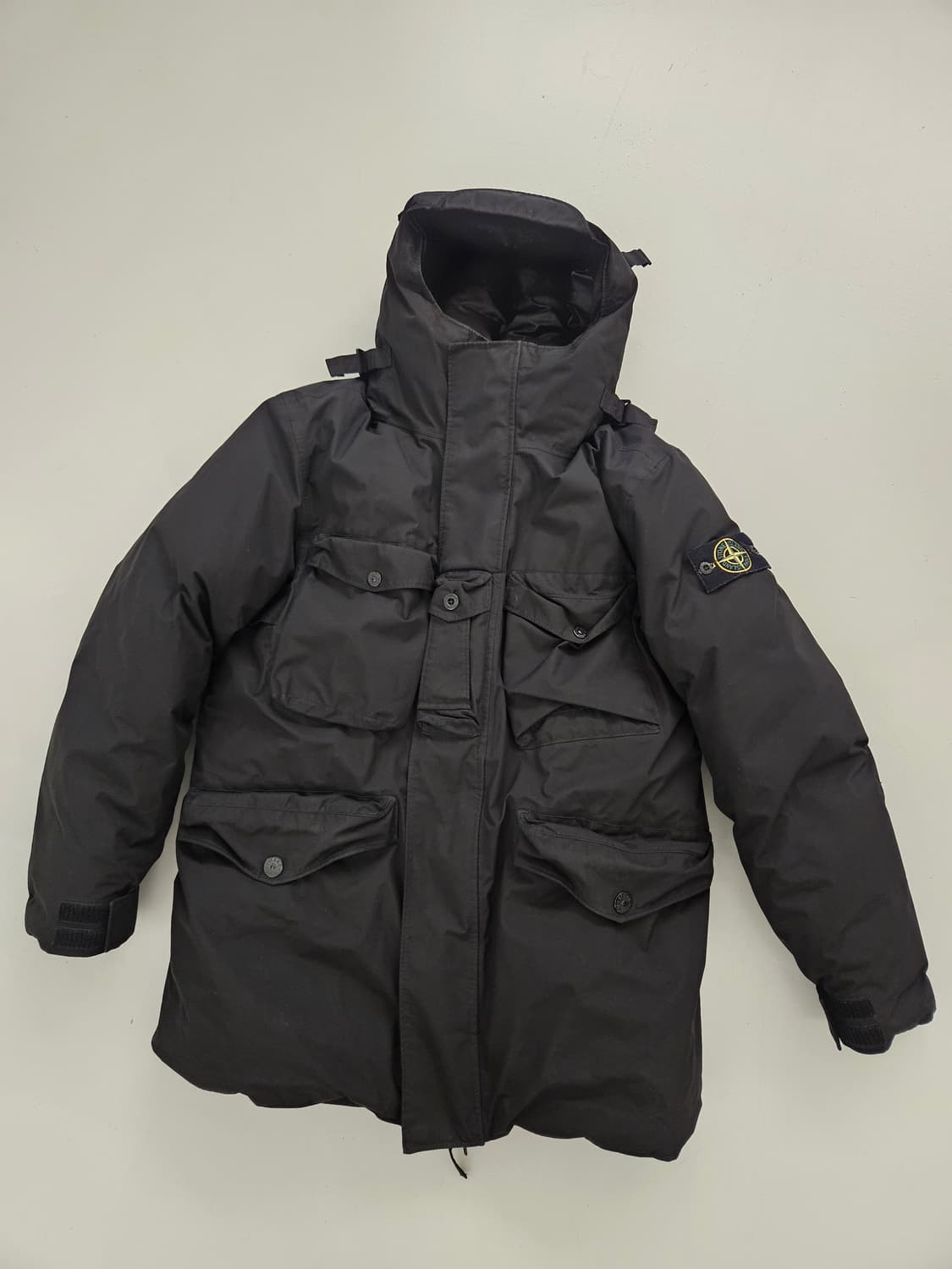 스톤아일랜드 21FW 립스탑 고어텍스 다운자켓 블랙 M(100~103) 상품이미지1