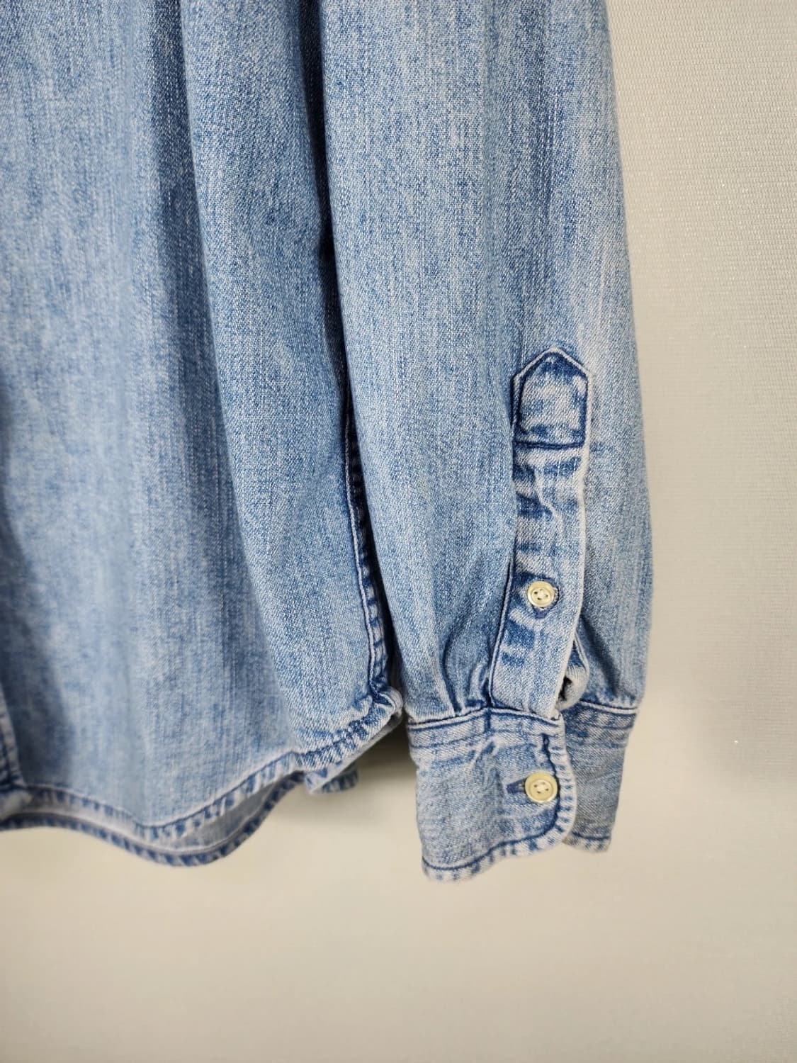 정품 폴로 랄프로렌 데님셔츠 판매합니다  상품이미지3