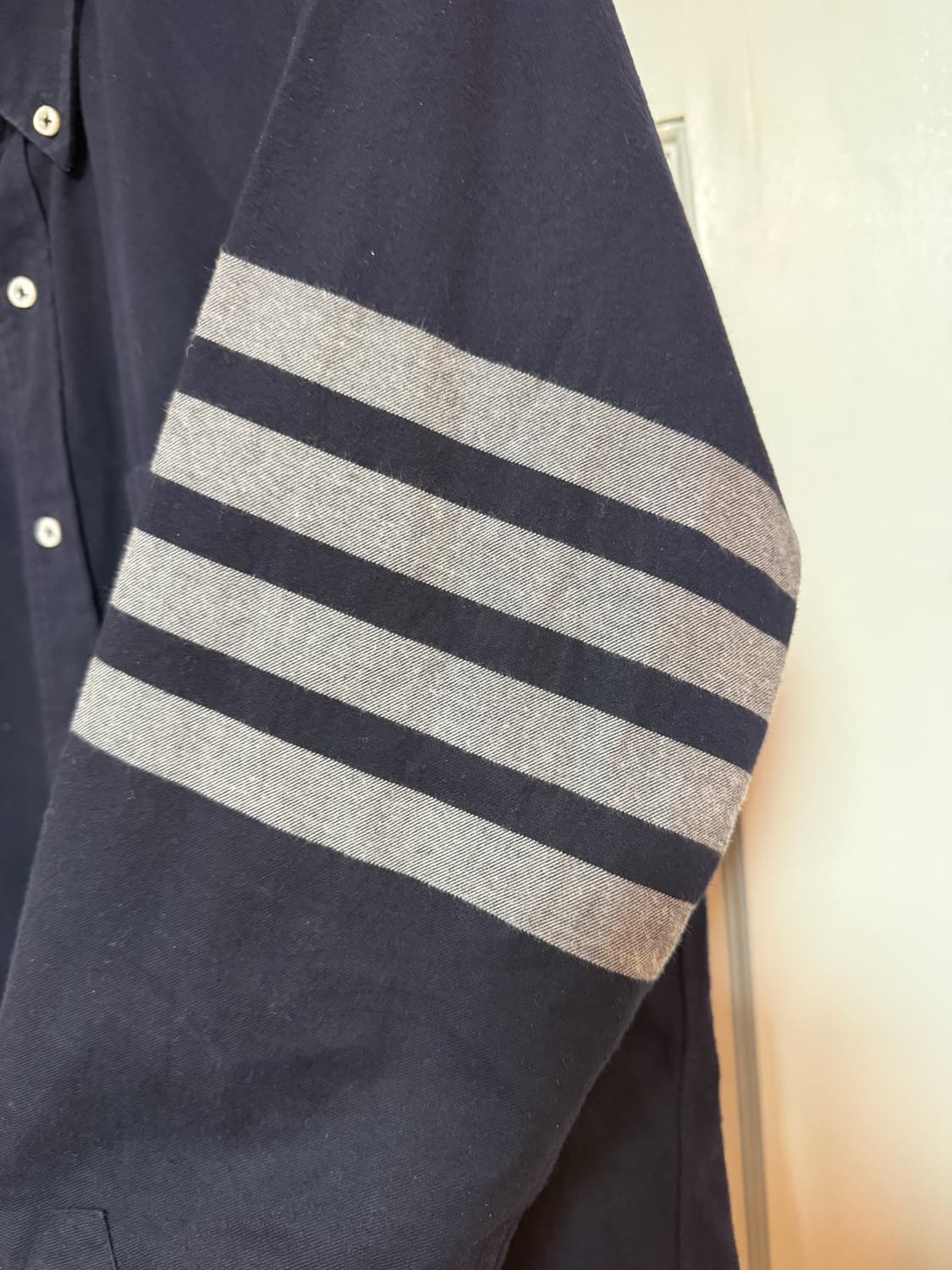 톰브라운 26SS 플란넬 4-바 셔츠 (MWL272A 05245 415) 상품이미지2