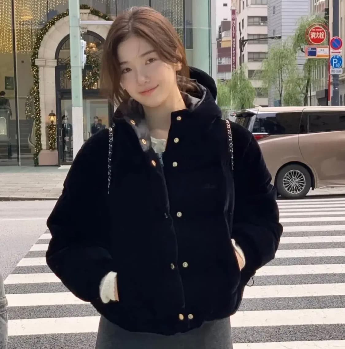 더바넷 벨벳 구스 푸퍼 패딩 상품이미지1