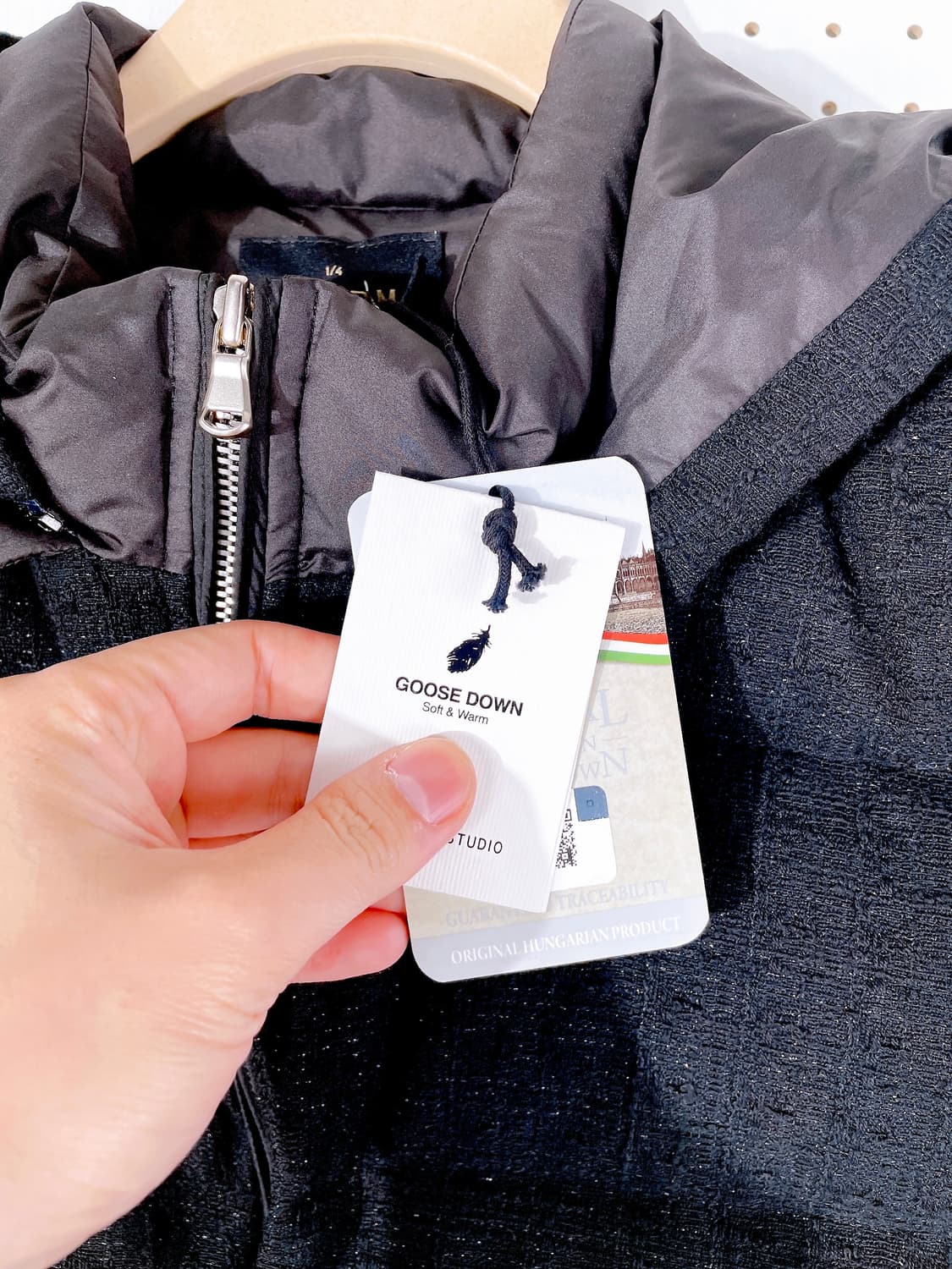 (정품/새상품) 폼 스튜디오 여성 블랙 구스 조끼 후드 점퍼 상품이미지3