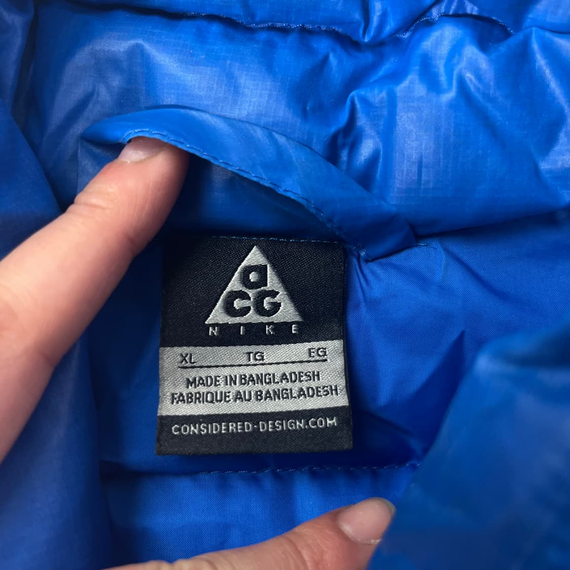 105 나이키 acg 경량 포켓 패딩 상품이미지3