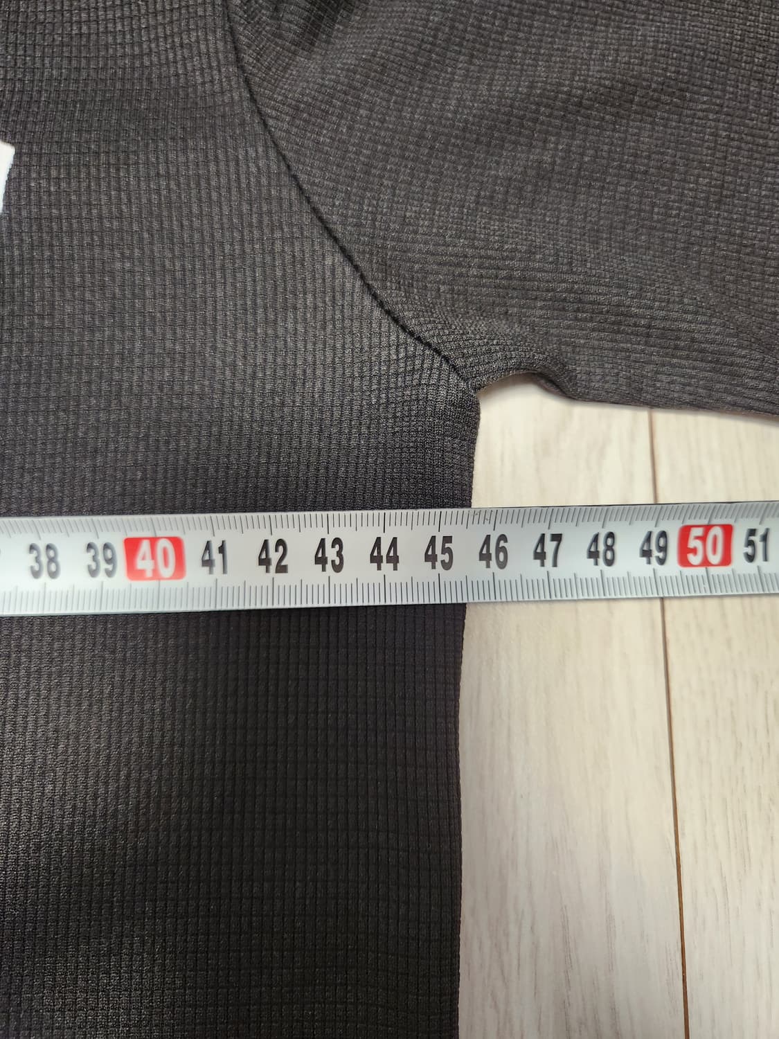 새상품급) 로카 기능성 블랙 태극기 반팔티 사이즈95m

여러 중고사이트 상품이미지2