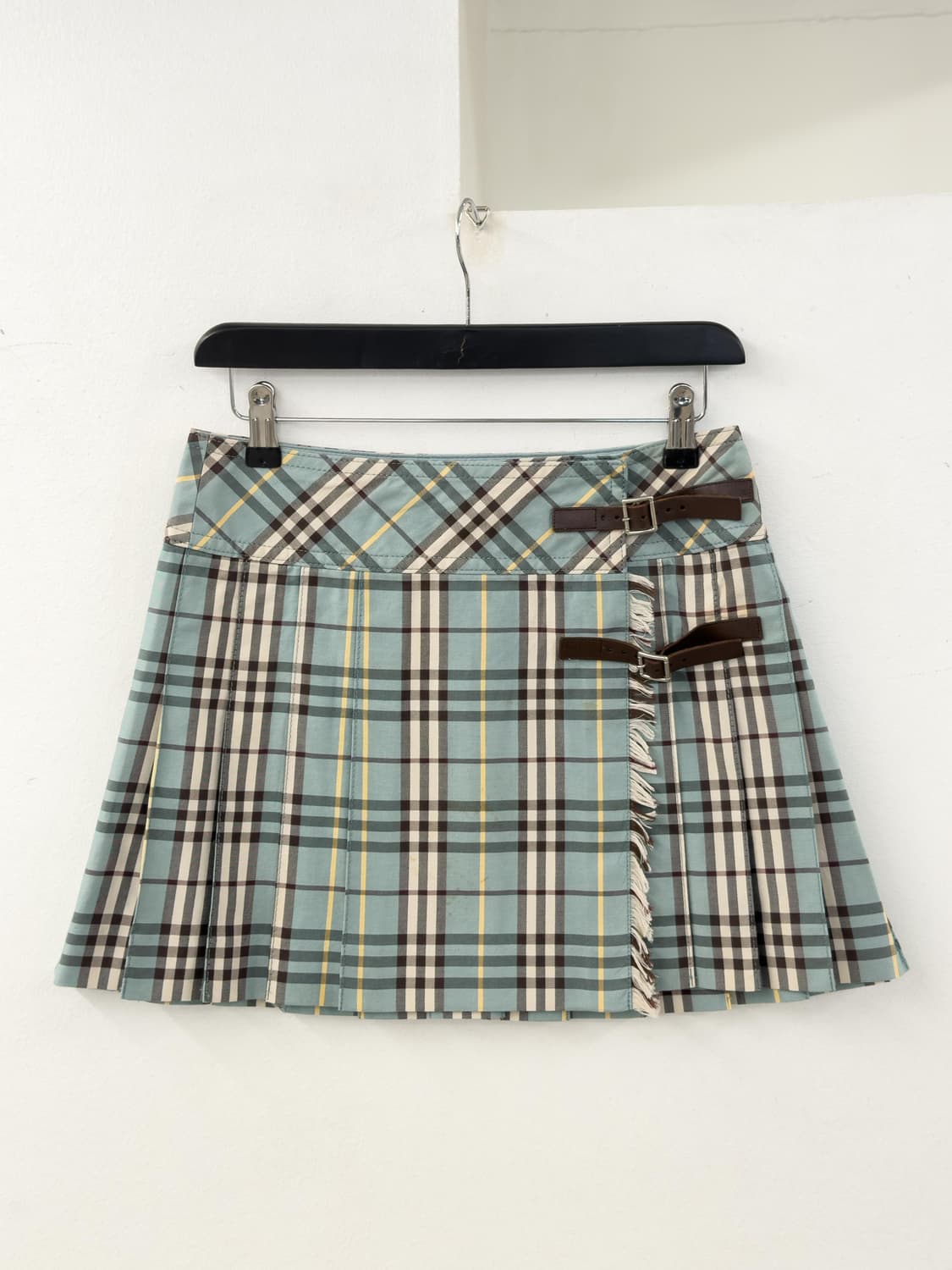 버버리 체크 랩 스커트 상품이미지1