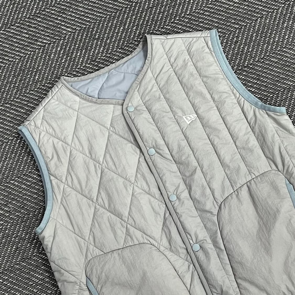 뉴에라 퀼팅 베스트  v1093 상품이미지3