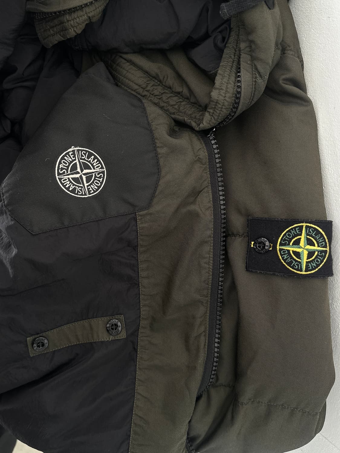 스톤아일랜드 카키 라이트 써모 코튼 패딩  상품이미지8