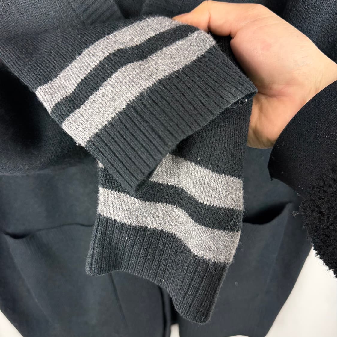 100) 마인드브릿지 가디건 블랙 상품이미지4