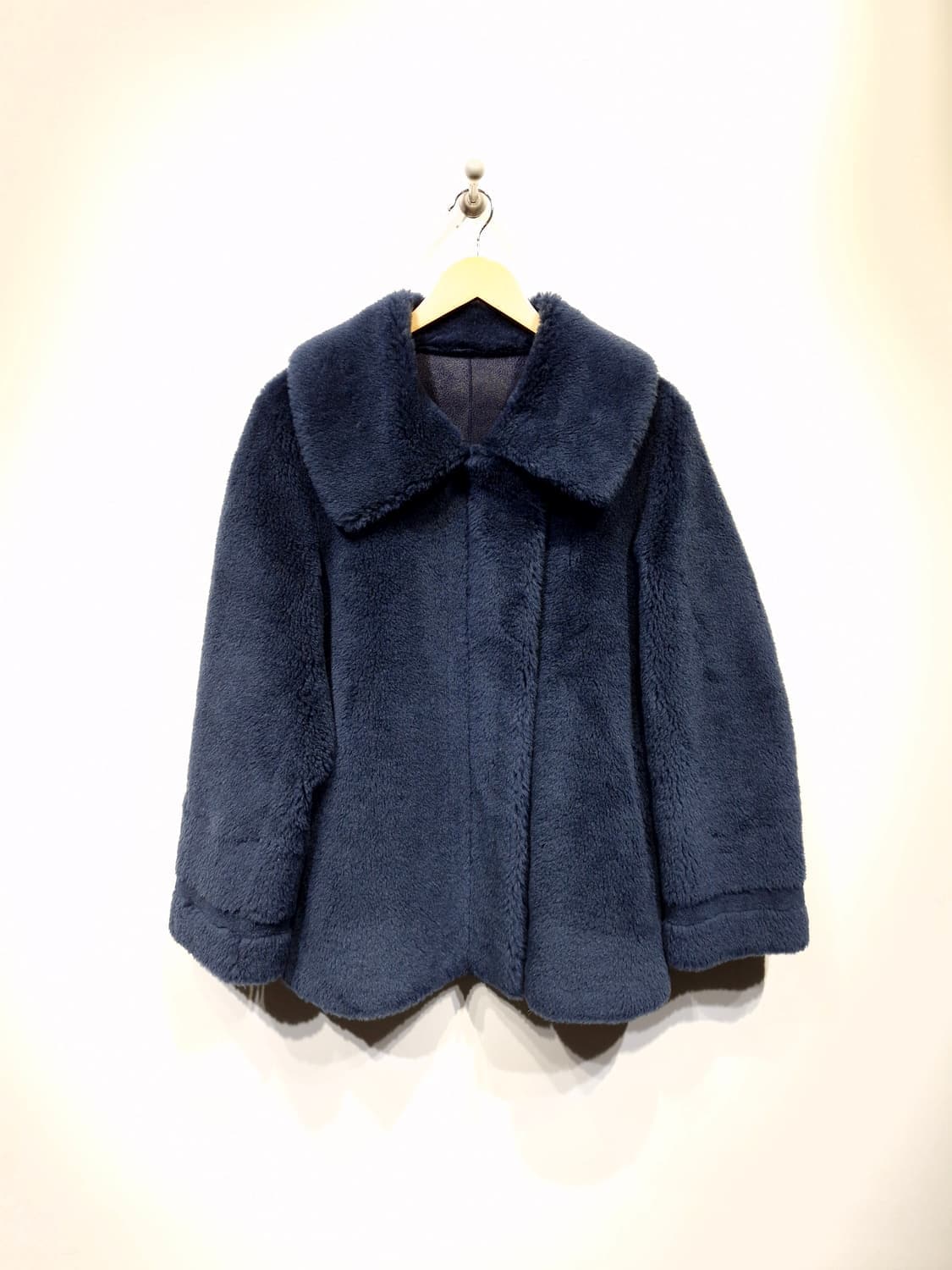 [새상품]베라왕 양모100% 리버시블 무스탕 상품이미지3