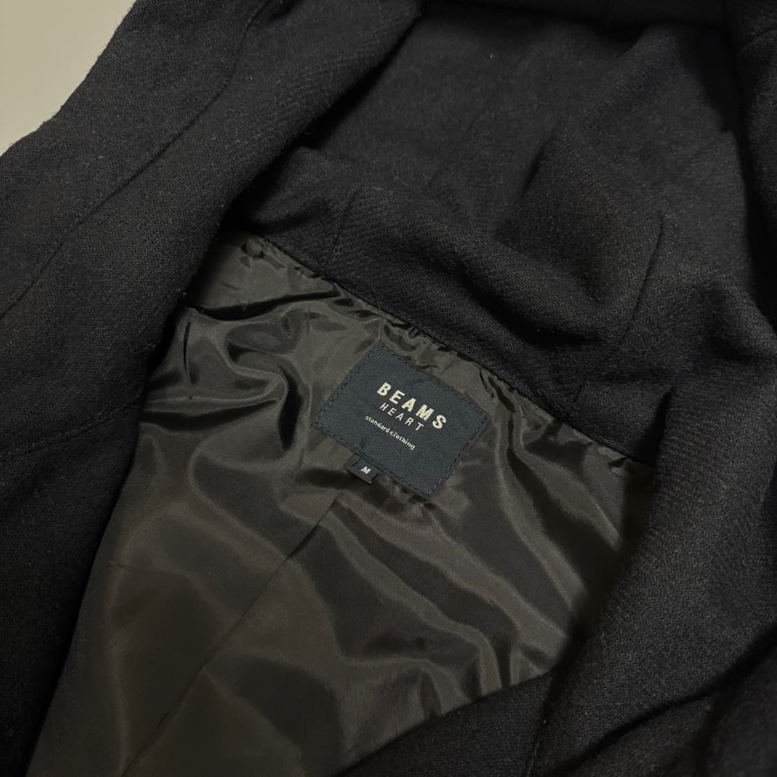 빔즈(BEAMS HEART) 다크네이비컬러 폴리에스터 혼방 후드 코트 상품이미지3