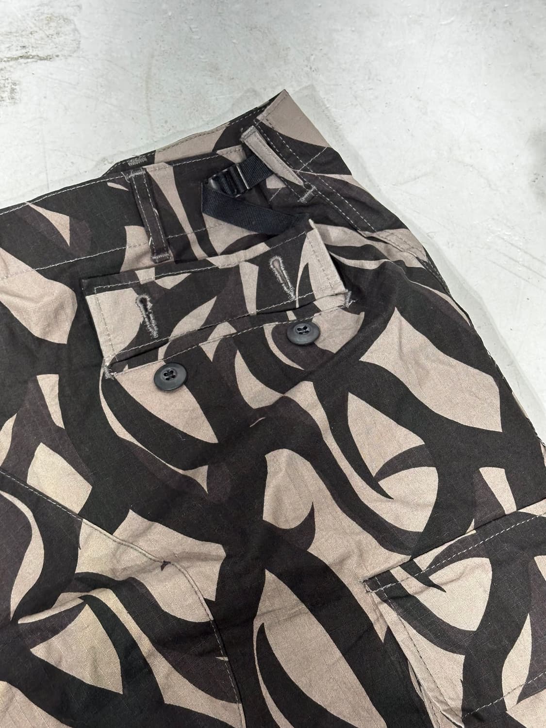 일본 빈티지 베이지 밀리터리 카모 트라이벌 테라 카고 와이드 팬츠 XL 상품이미지6