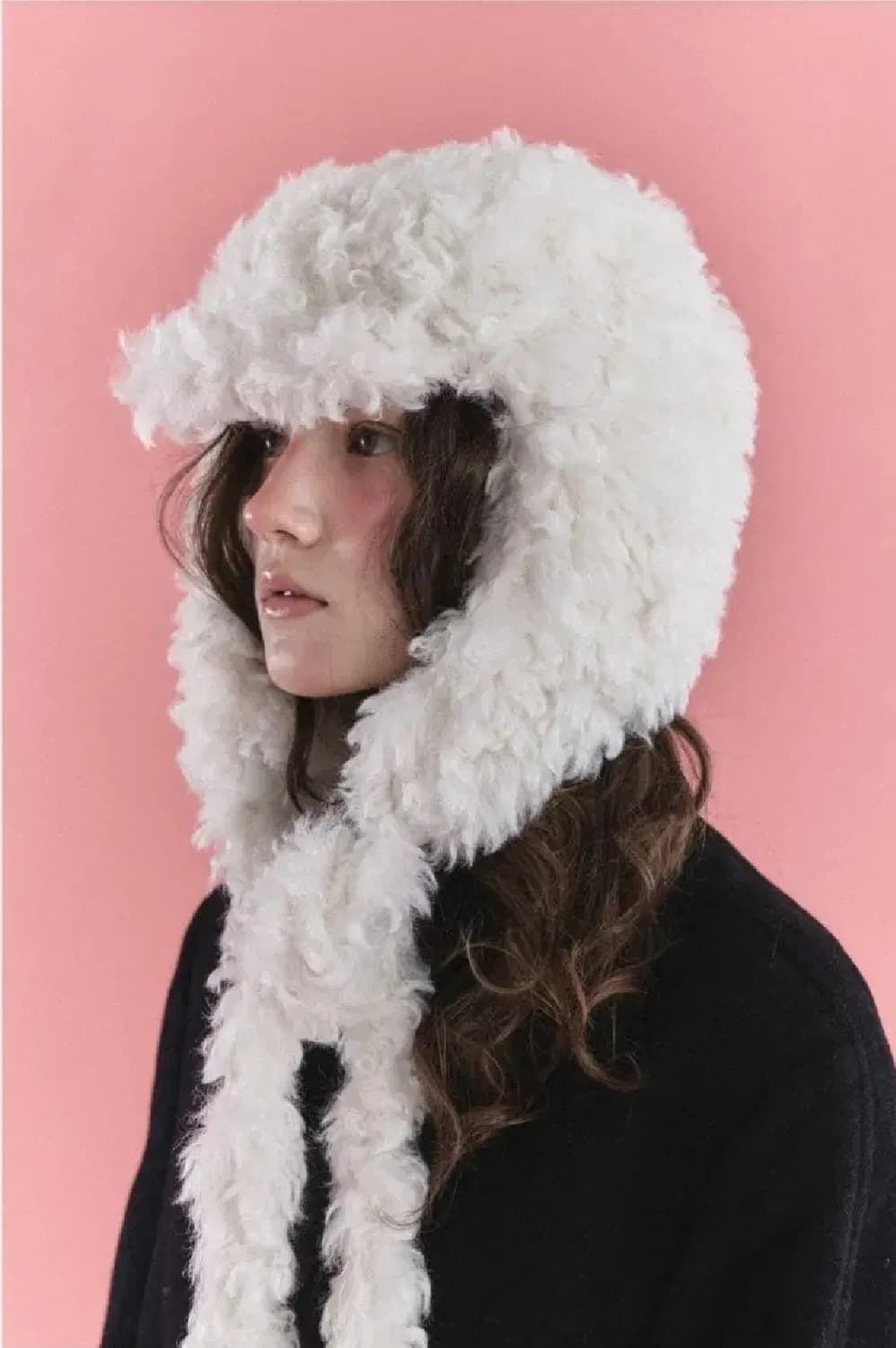 (새상품) 포에지담 knot earflap hat in furry 상품이미지1